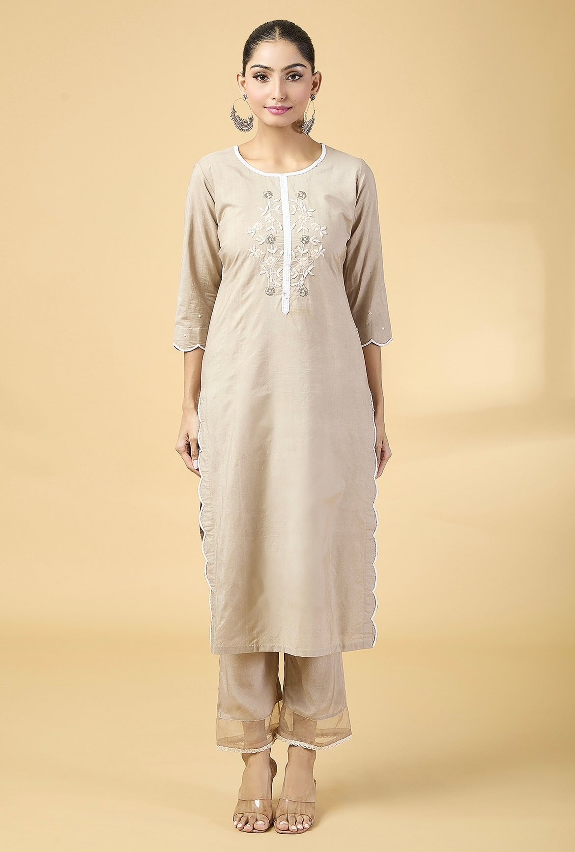 BEIGE EMBRODIERED SUIT SET