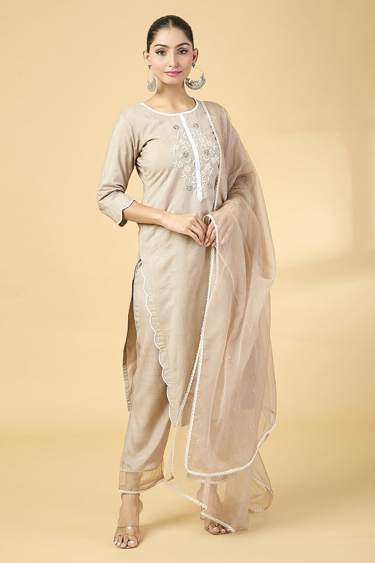 BEIGE EMBRODIERED SUIT SET