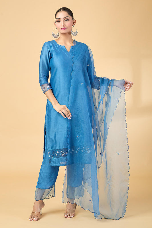 BLUE EMBRODIERED SUIT SET