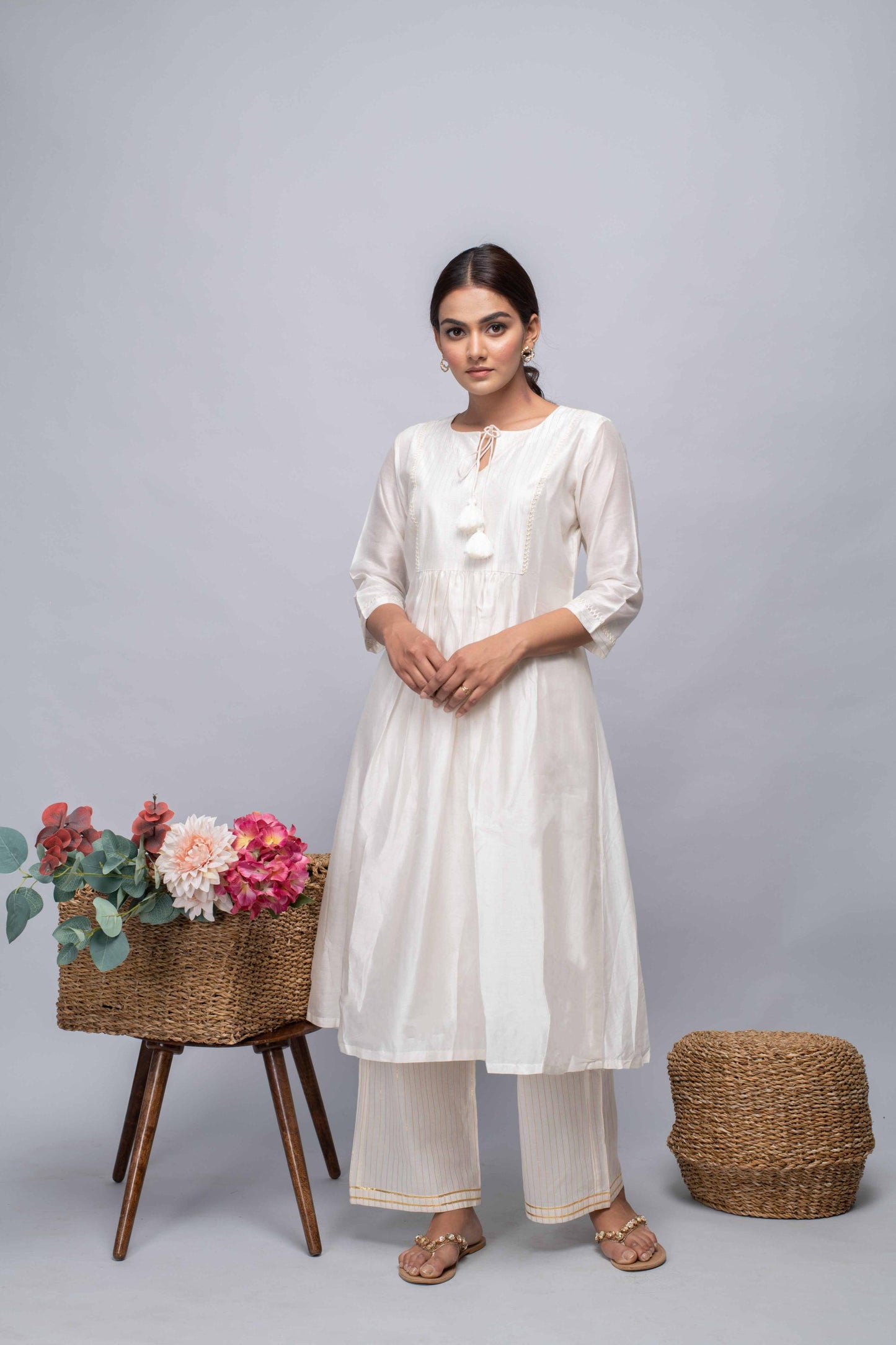 OFF WHITE CHANDERI SUIT SET
