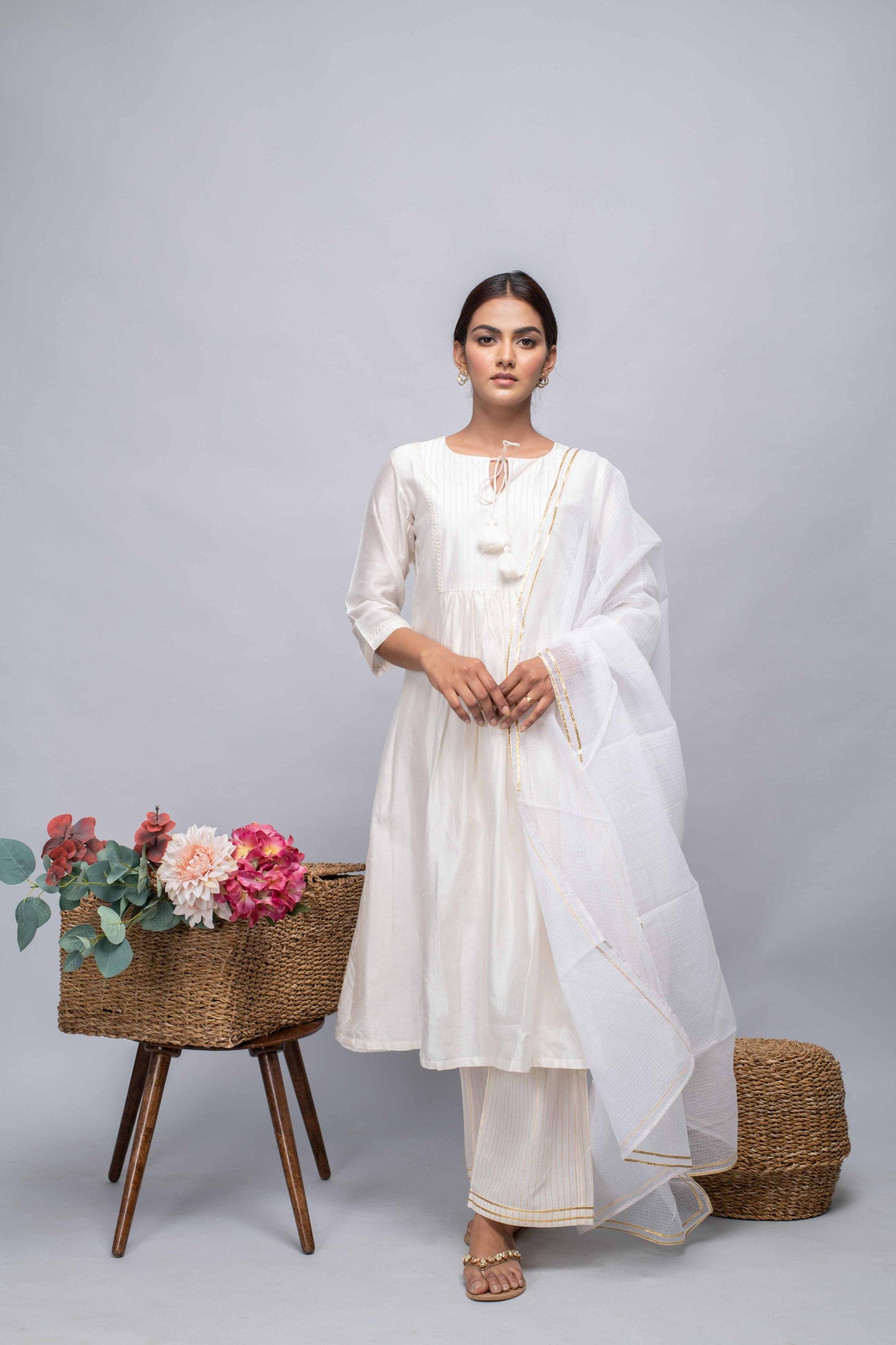 OFF WHITE CHANDERI SUIT SET