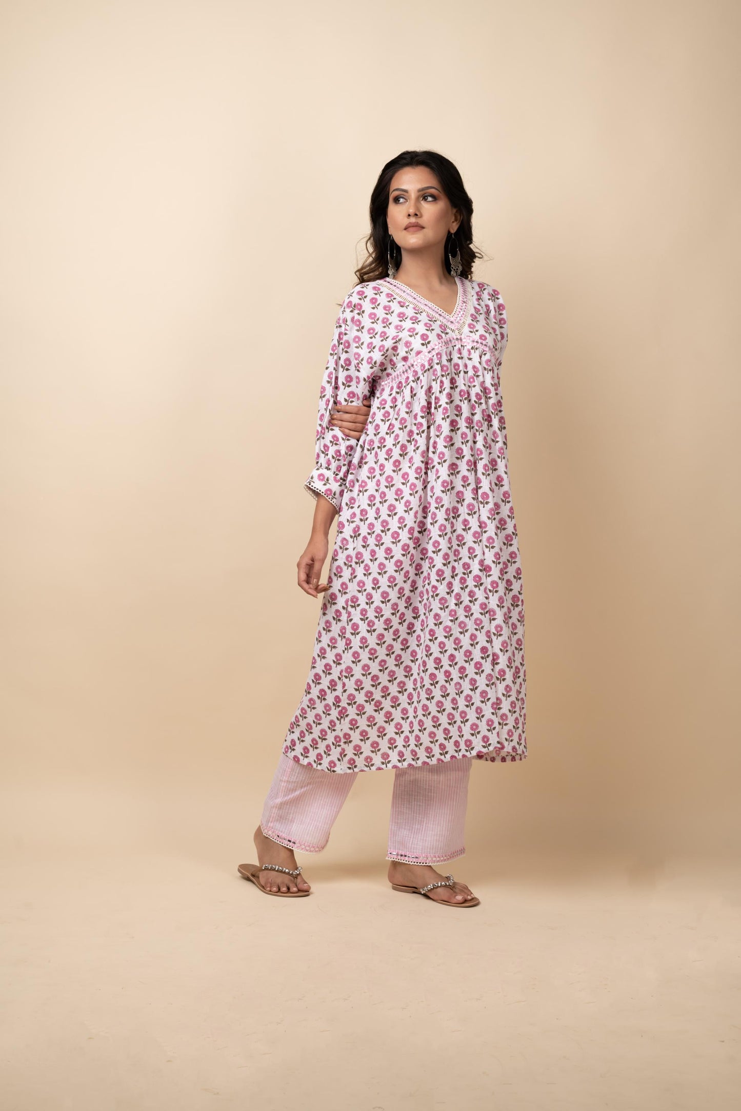 PINK PRINTED BUTTI GATHERED KURTA SET