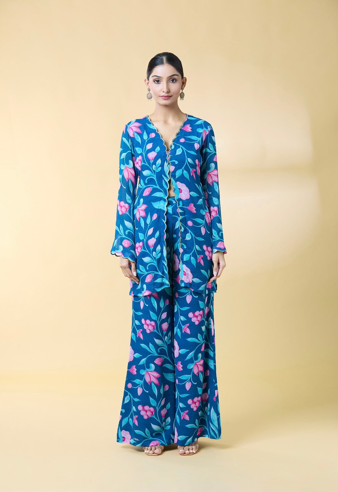 BLUE FLORAL PRINTED SUIT SET